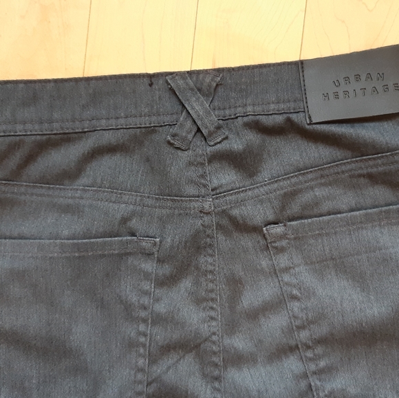 Urban Heritage Chino - Picture 7 of 7